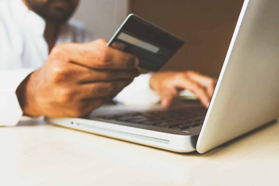 Como escolher o melhor sistema de pedidos online: checklist prático para 2026