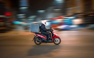 Delivery sem comissão: 7 estratégias para lanchonetes e hamburguerias crescerem com lucro